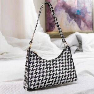 🆕️Trendy Houndstooth Mini Shoulder Bag 🖤👜 | PU Leather & Gold-Tone Accents